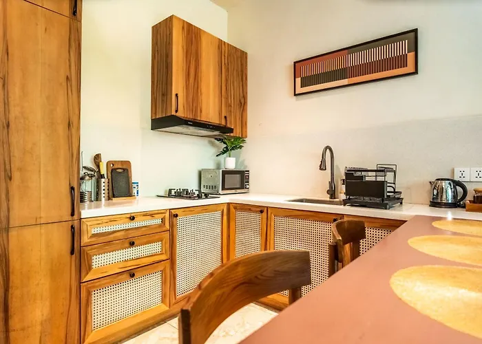 Sunny Cuddles 2br In Prime Location